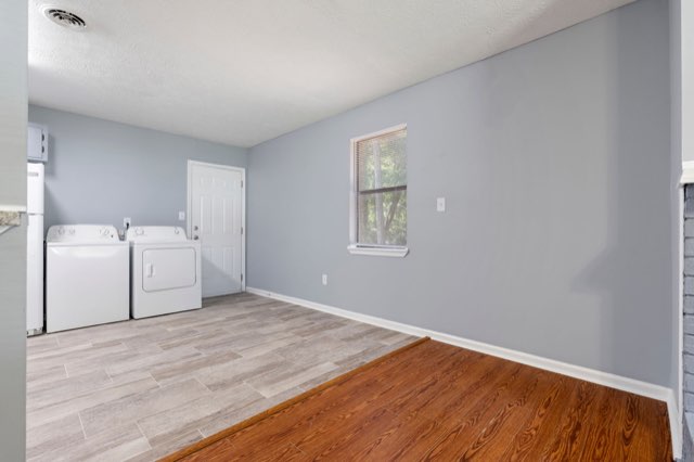 Dining Area (Unit #150)