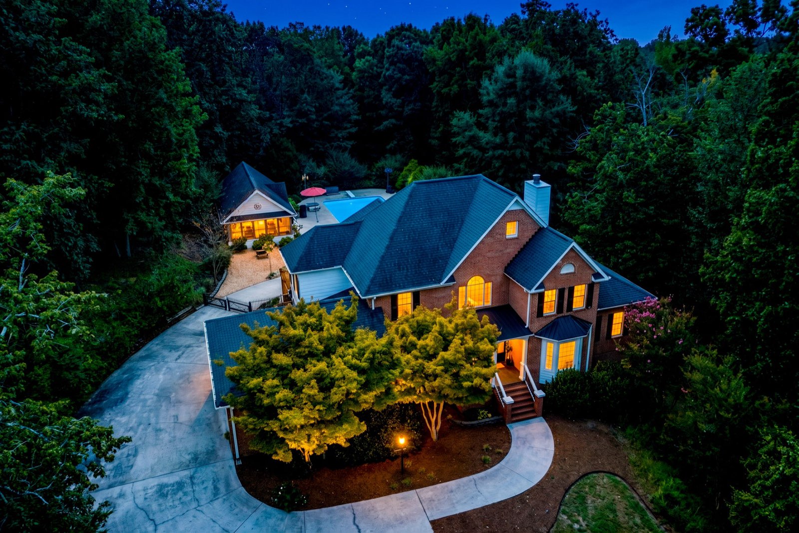 Front of the home, 189 S. Tanglewood Drive